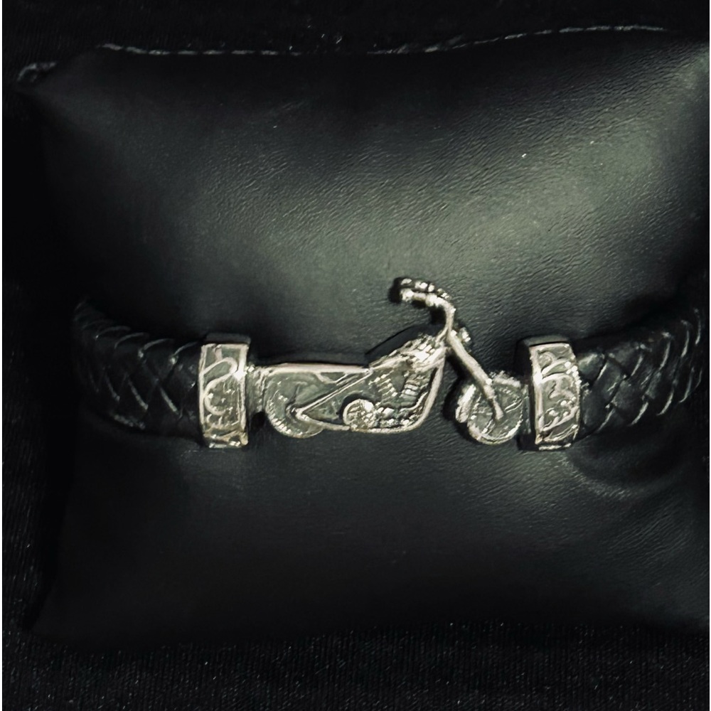 Stainless steel and leather bracelets for men women
